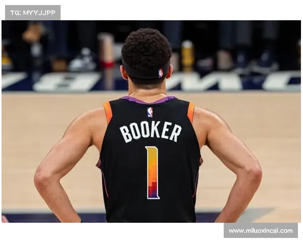 布克休赛期强化训练揭秘 力求突破自我迎接新赛季挑战